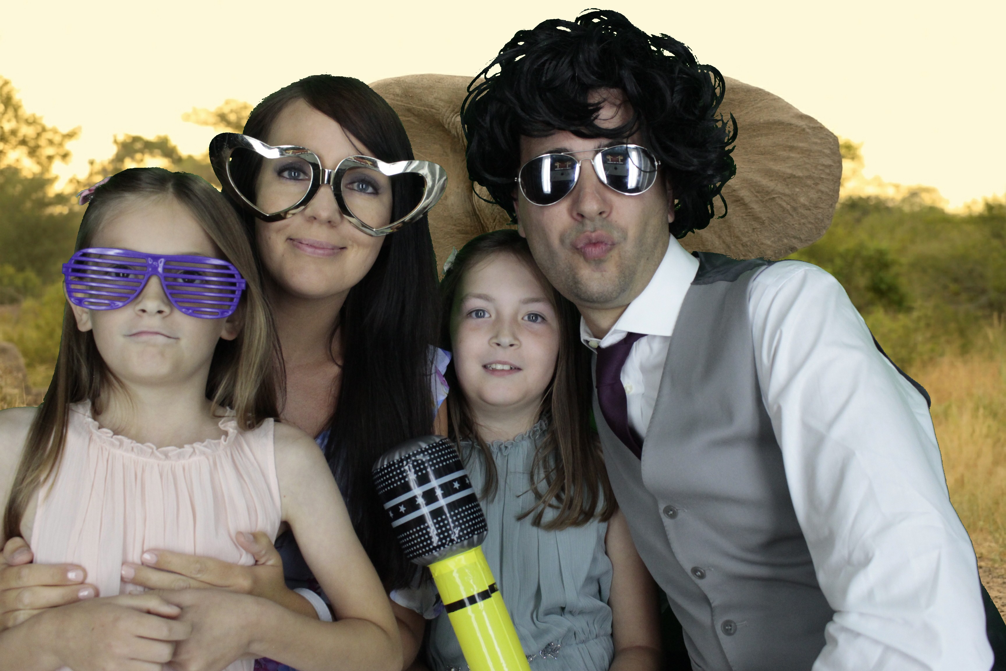 Mr & Mrs Brooks | View more photos from the event at gallery.myphotoboothexperience.co.uk/u/MyPhotoBoothExperienceLtd/Mr-Mrs-Brooks